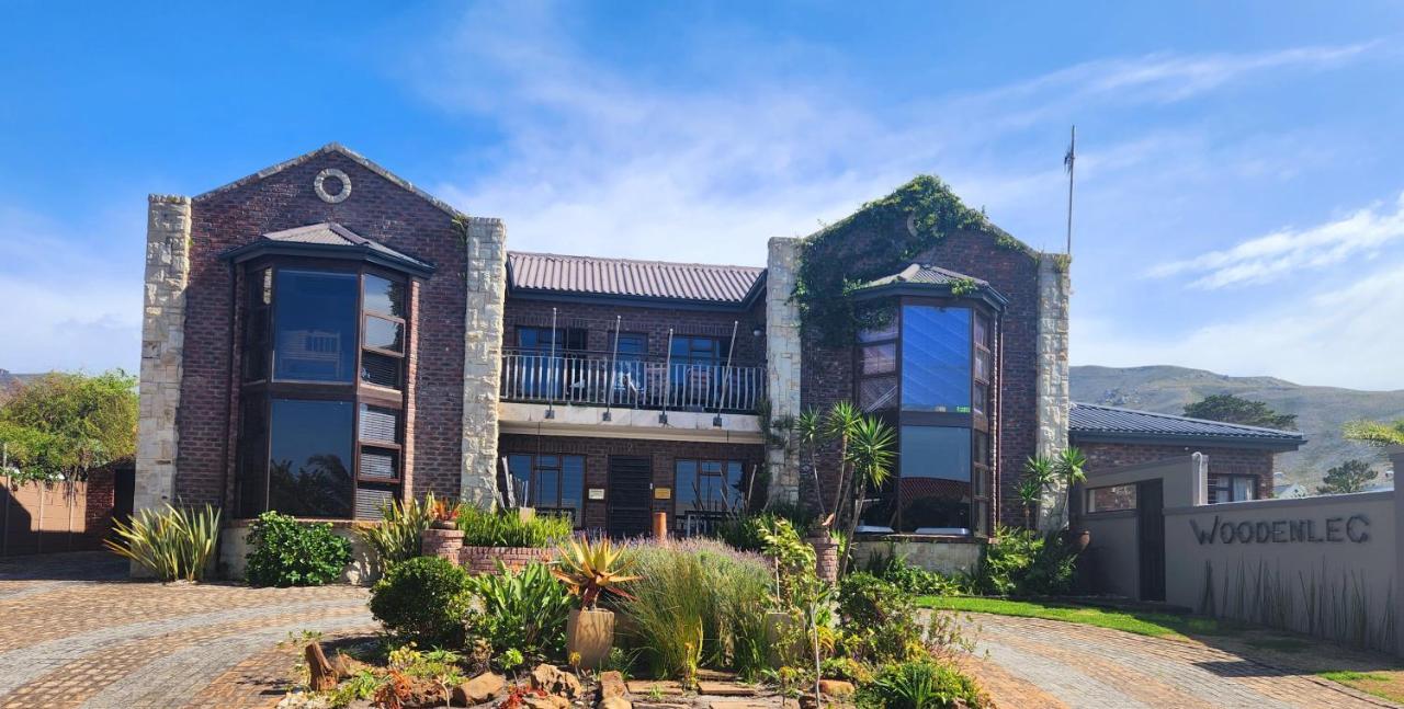 The Wooden Leg Guesthouse Kleinmond Exteriör bild